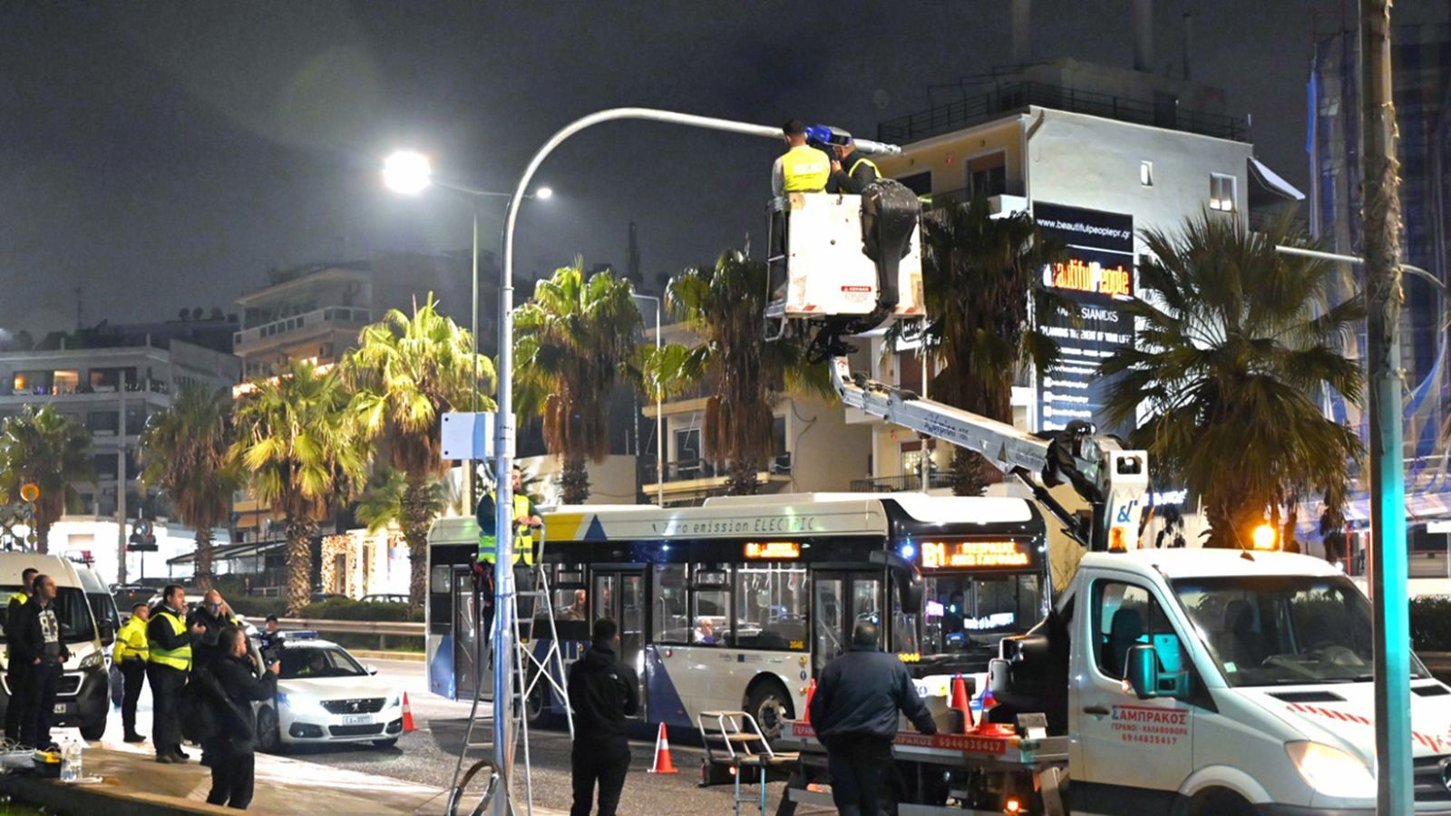 Μπήκαν οι πρώτες «έξυπνες» κάμερες στην Παραλιακή! 